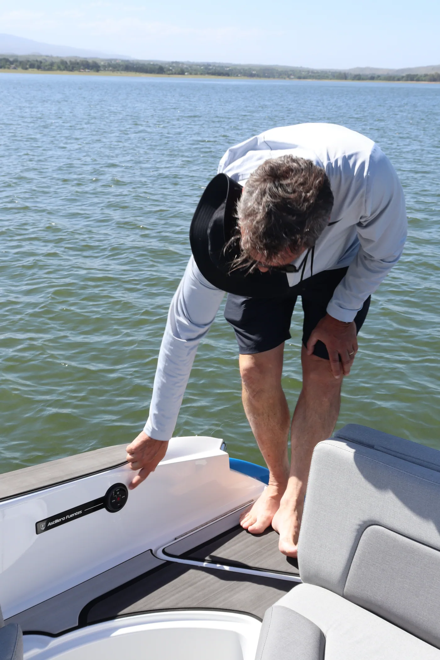 Interior Classer 246 OB — imagen 2